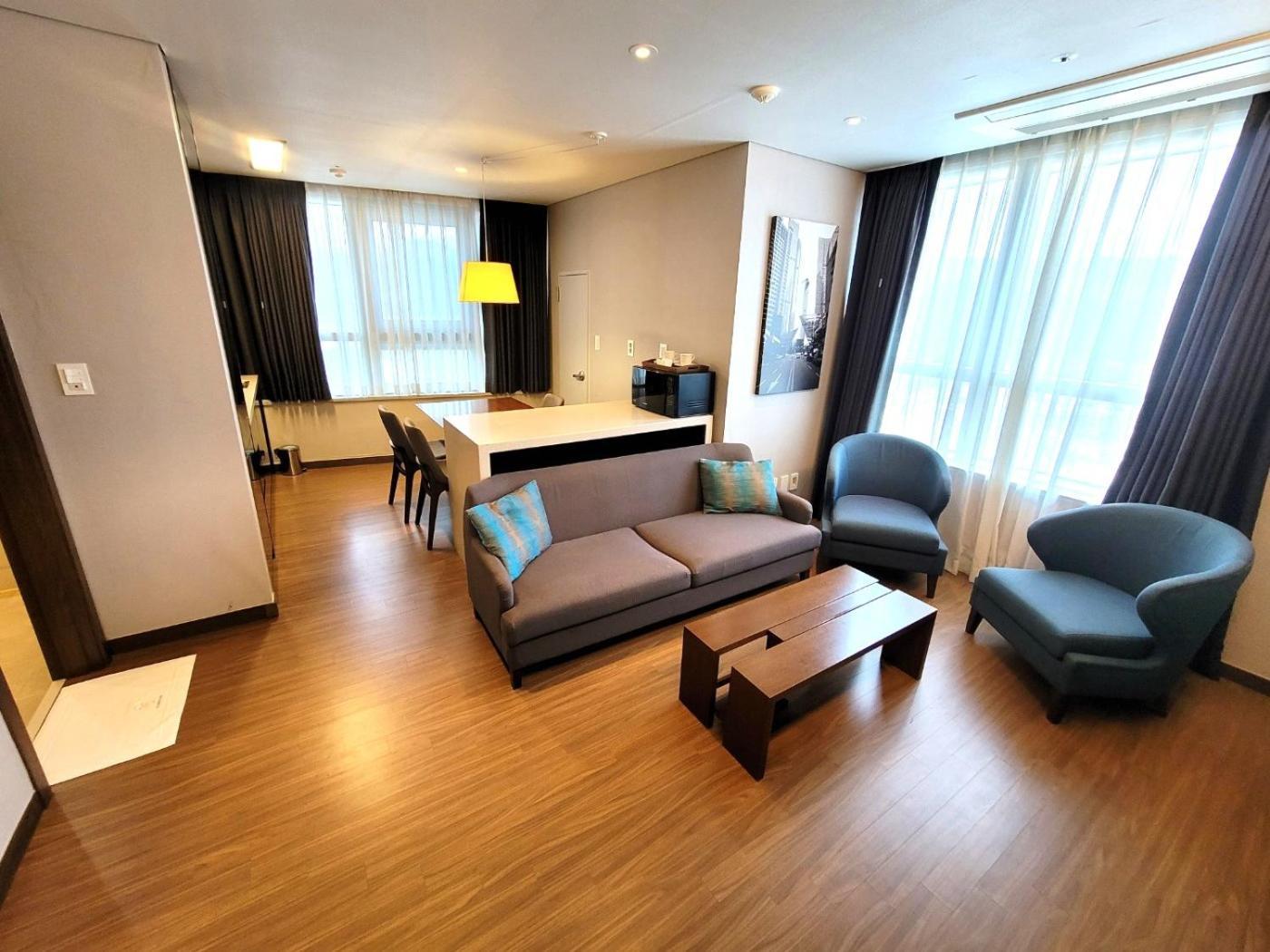 W Residence Hotel Puszan Kültér fotó