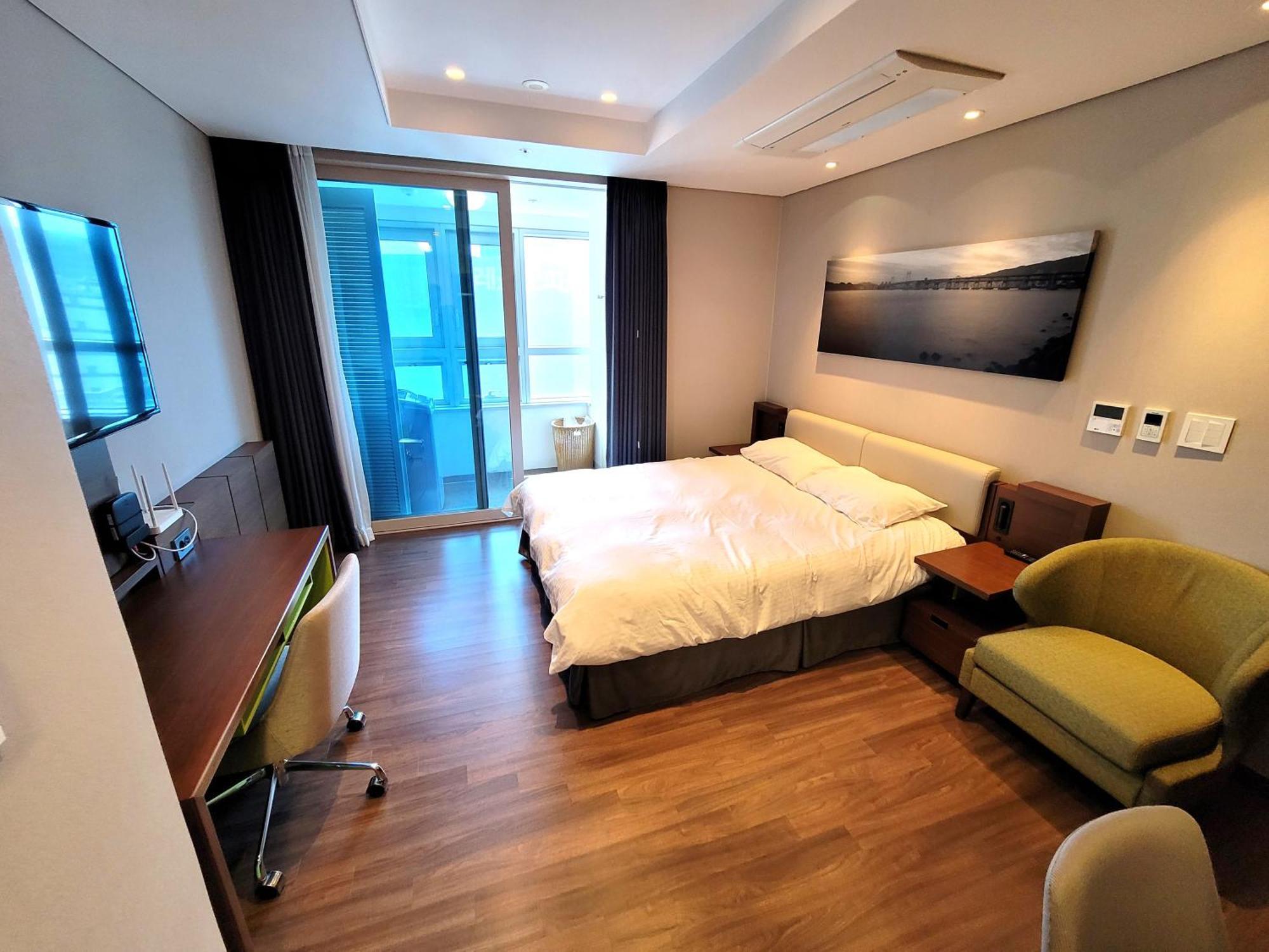 W Residence Hotel Puszan Kültér fotó