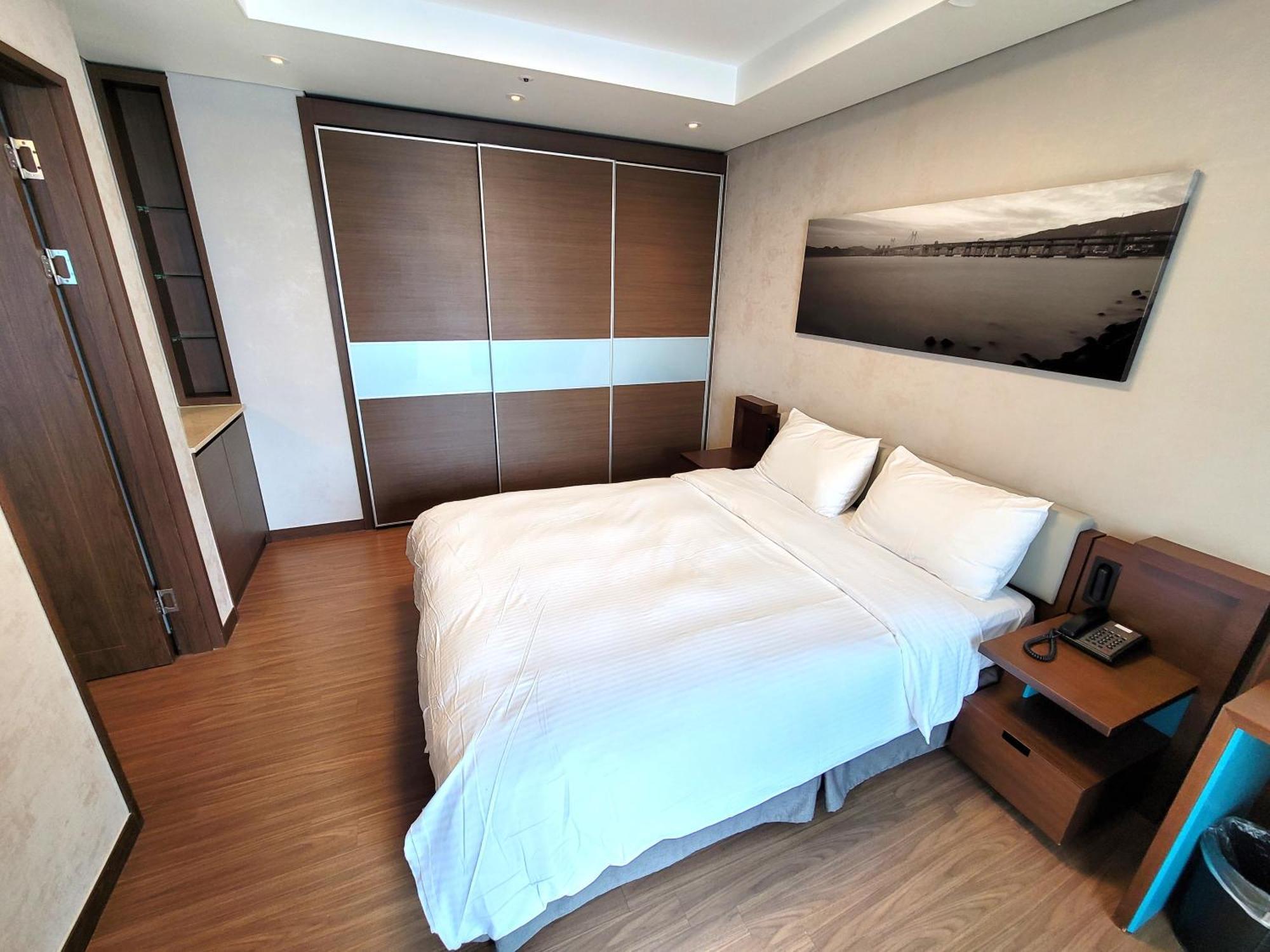 W Residence Hotel Puszan Kültér fotó